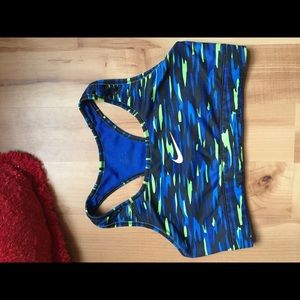 Nike Sports Bra (Medium)